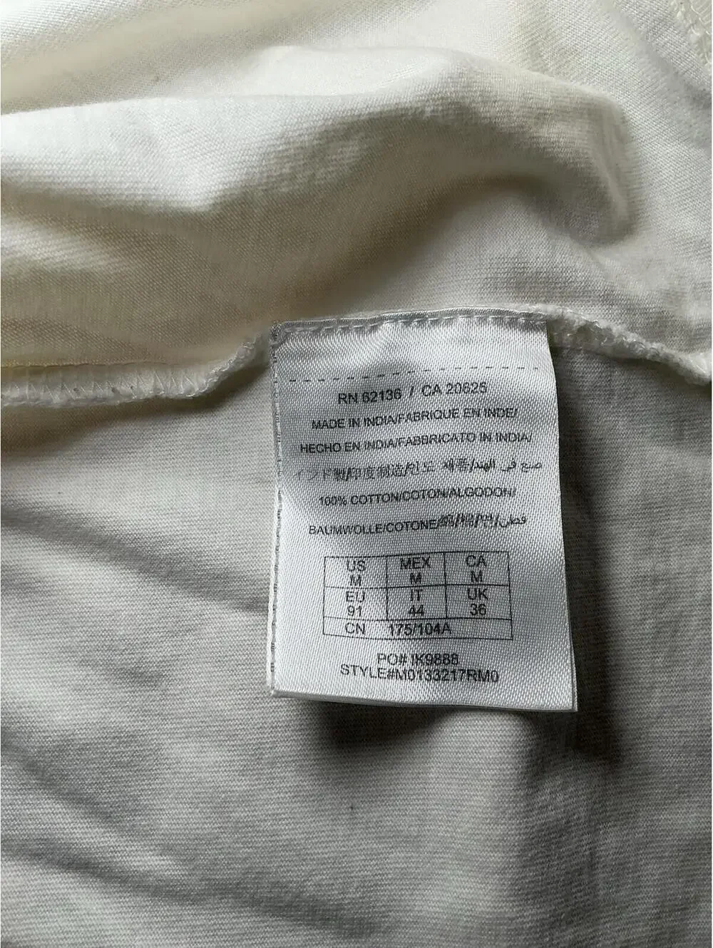 GUESS La Joya Graphic T Shirt Mens M White Vintage Y2K Distressed Print Tee - Picture 6 of 6